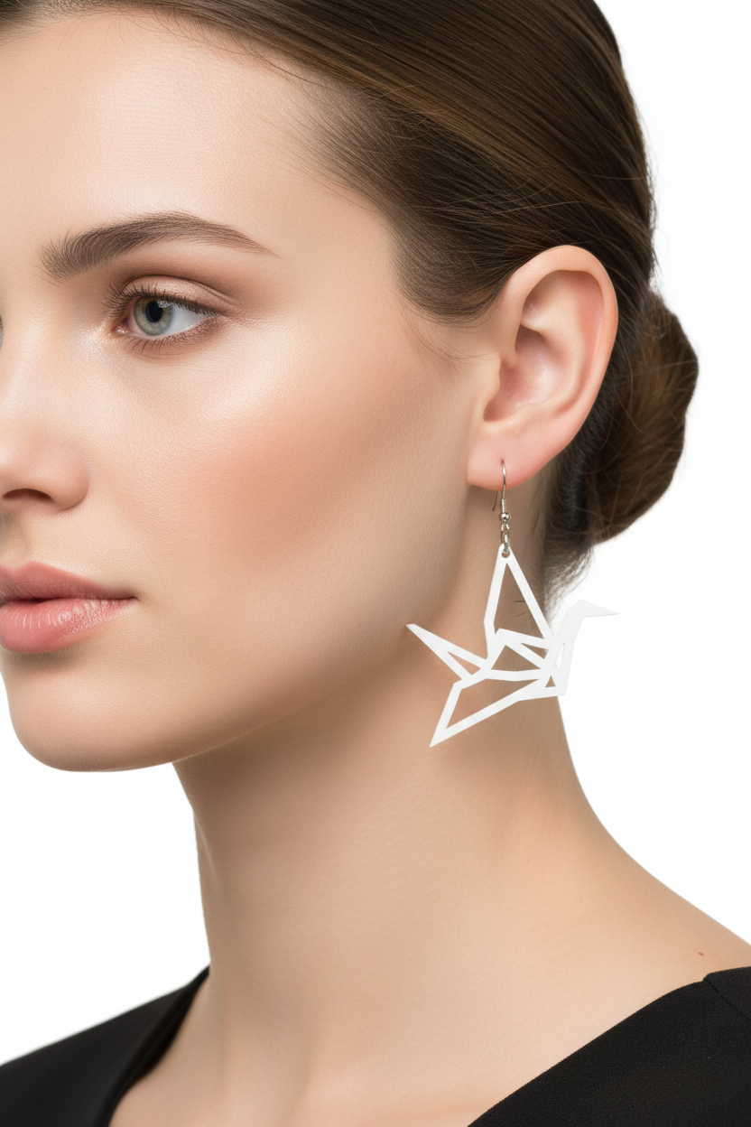 Origamikurkikorvakorut mallilla