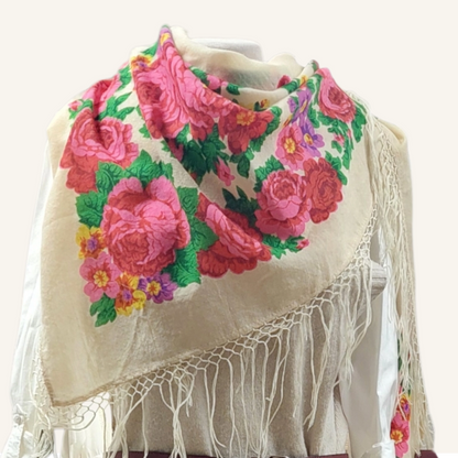 Kansallispuvun Villahuivi - Kukkakuvioitu