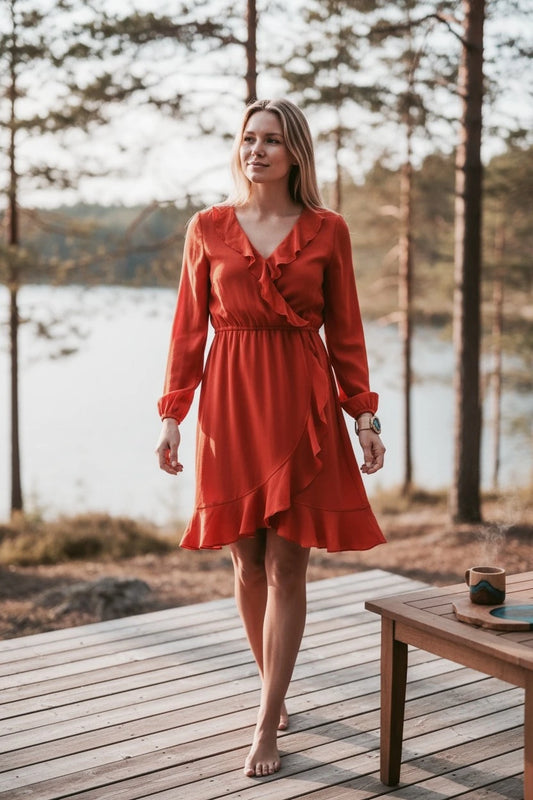 Moves Punainen Mekko