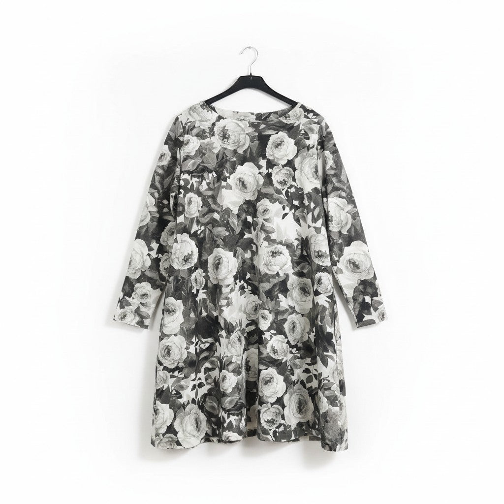 Ommellinen Tunika XXXL - Ruusukuvio