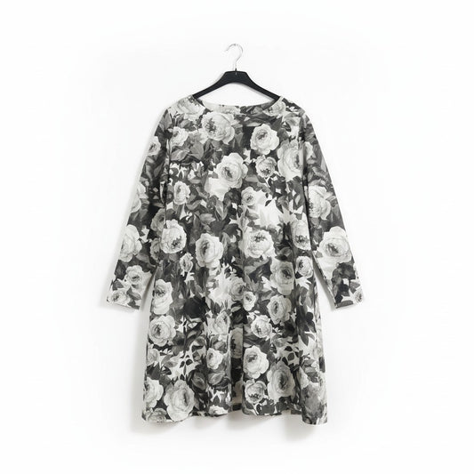 Ommellinen Tunika XXXL - Ruusukuvio