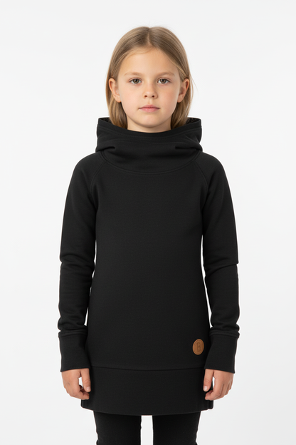 Blaa huppari musta - lyhyempi