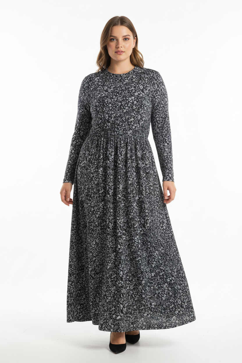 Tom Tailor XXL pitkä mekko XXL-mallilla