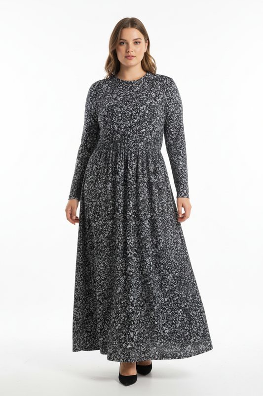 Tom Tailor XXL pitkä mekko XXL-mallilla