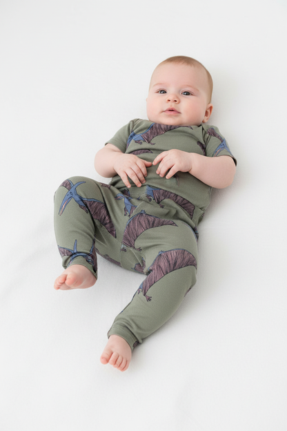 Lepakkoleggingsit vauvalla