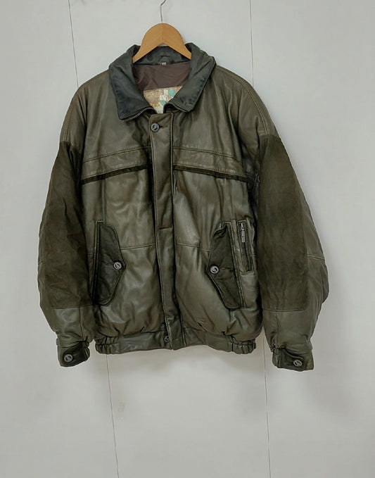 Vintage Nahkauntuvatakki – One Top Oy Finland